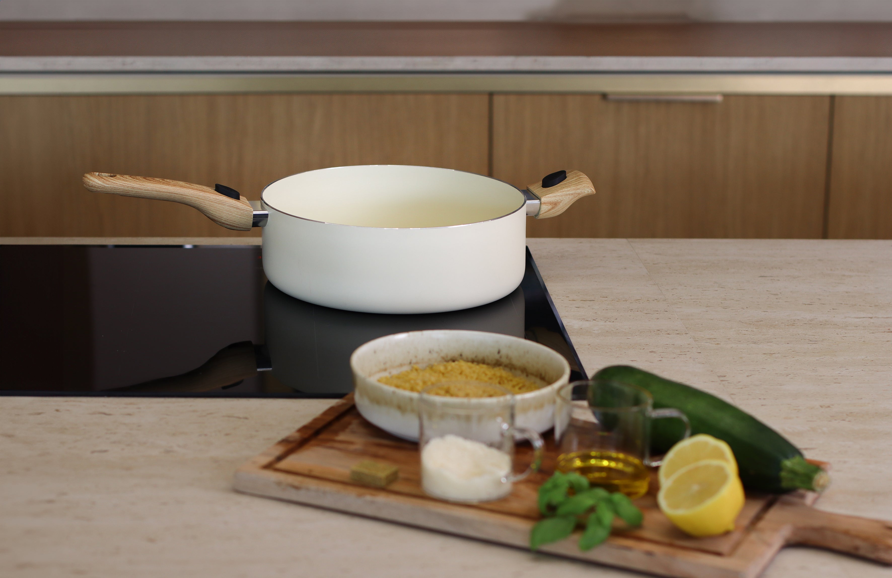 Qu'est ce que l'induction et pourquoi faut-il des ustensiles compatibles ?