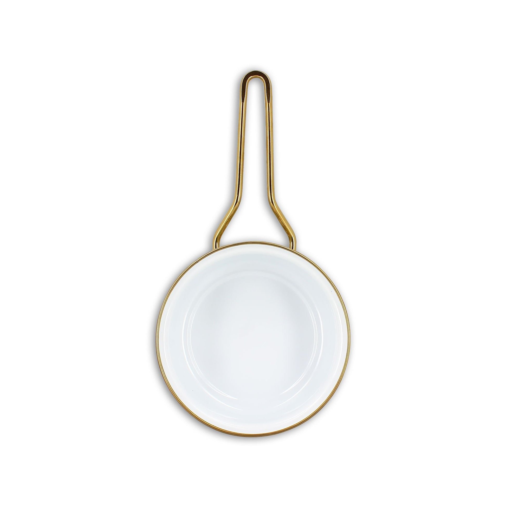 Casserole Vichy 16cm en acier émaillé blanc avec liseré doré, vue de dessus sur fond blanc