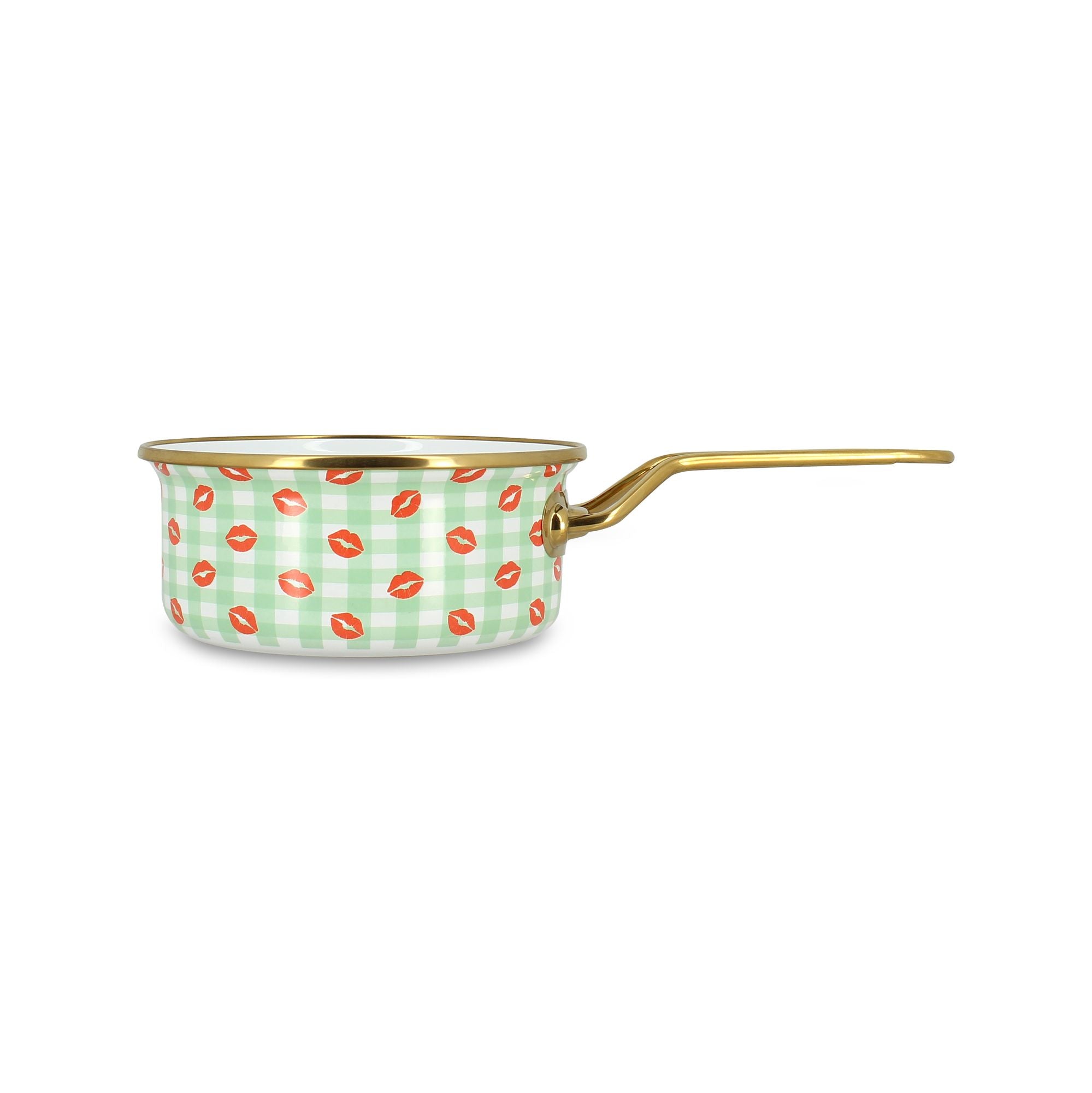 Casserole 16cm en acier émaillé motif vichy vert et bisous rouges, vue de profil avec anse dorée