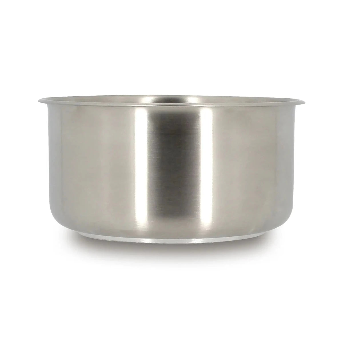 Casserole Iris amovible 16 cm en acier inoxydable Menastyl, vue de face sur fond blanc