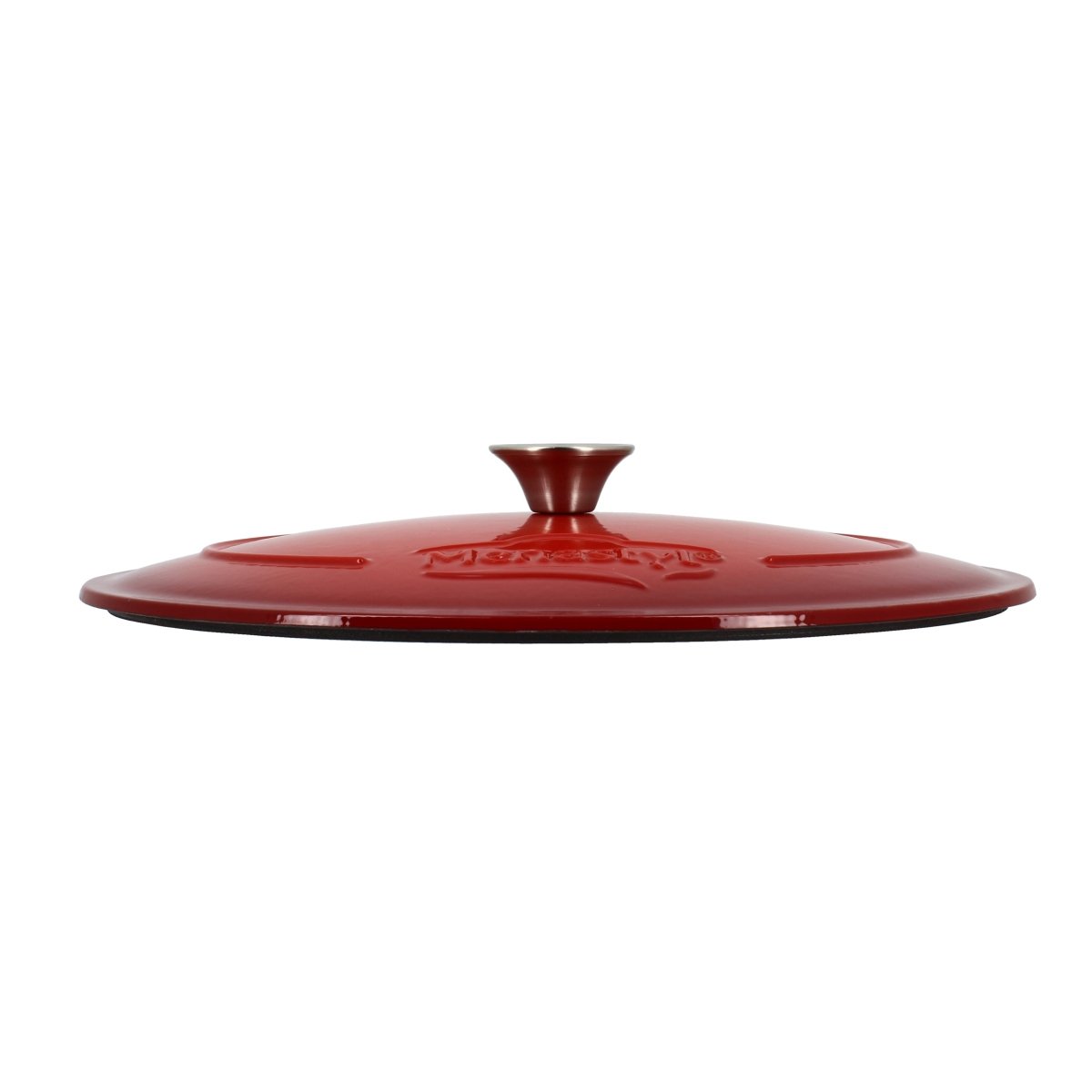 Couvercle rouge en fonte émaillée de la cocotte ovale Colette, vue de profil avec logo en relief