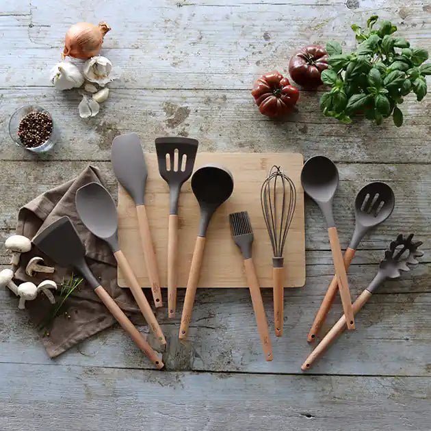 Set de 10 ustensiles Eliott en silicone avec manche en bois - Menastyl - Set de 10 ustensiles