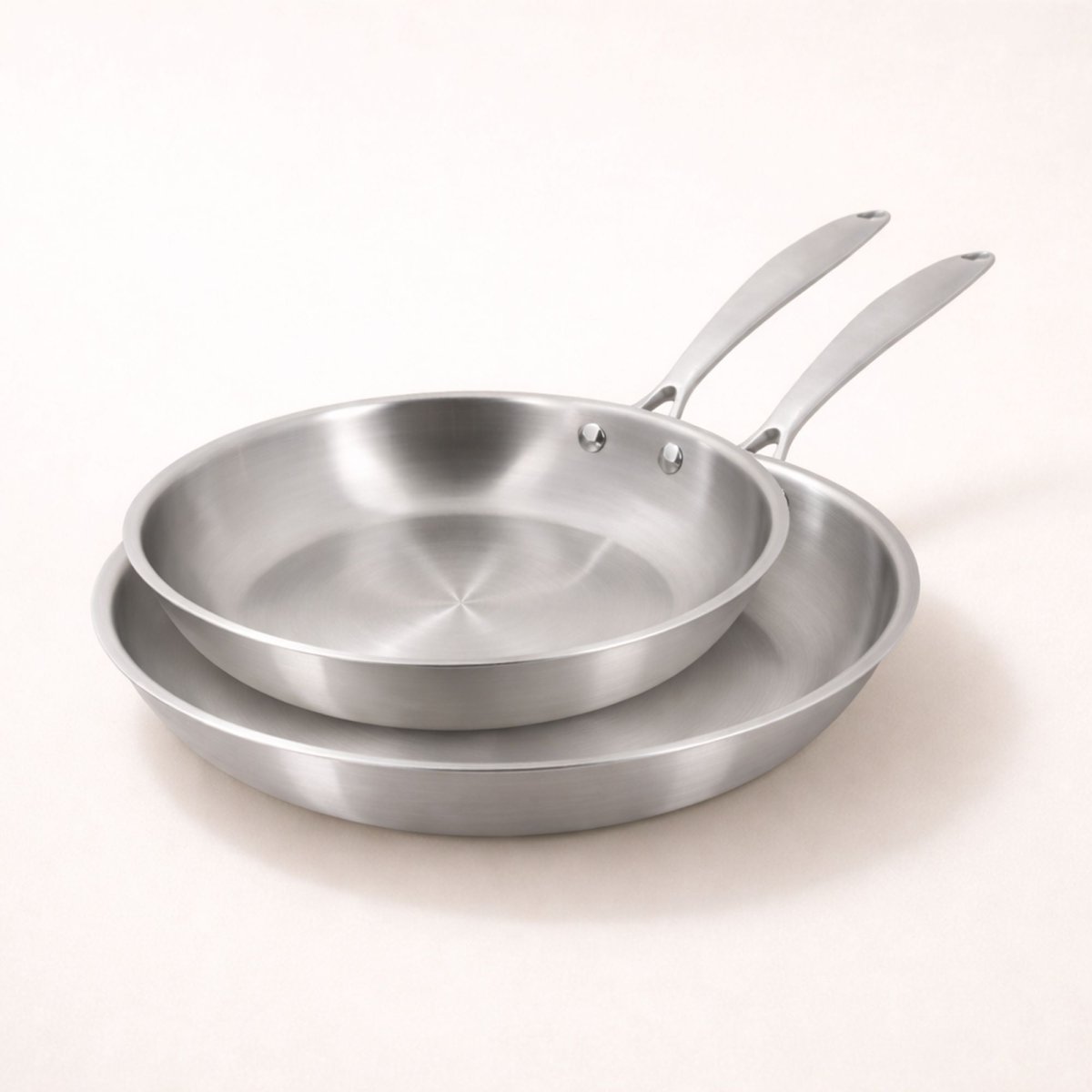 Set de 2 poêles Triply Menastyl 24 et 28 cm en acier inoxydable triple couche, finition brossée