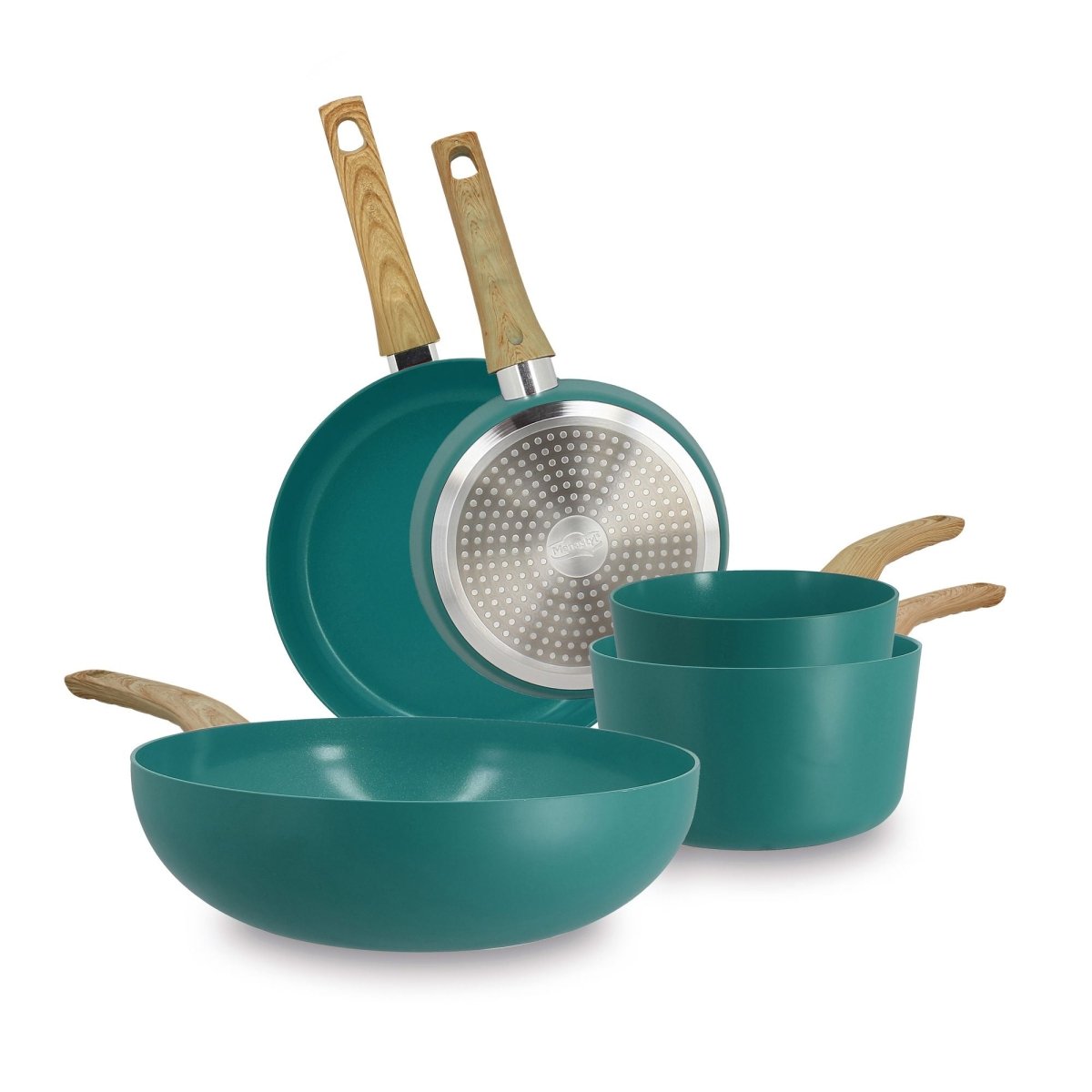 Set de 5 pièces Colorama céladon avec 2 poêles, 1 wok, 2 casseroles et manches bois, vue d'ensemble fond blanc
