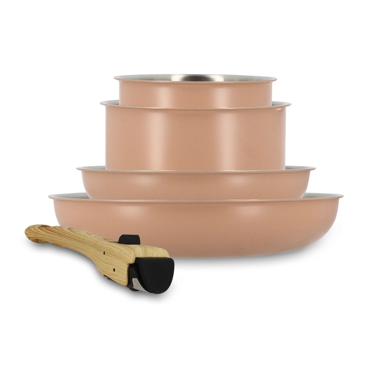 Set de 4 casseroles et poêles Easynox cuivre empilées avec poignées amovibles bois, vue complète sur fond blanc
