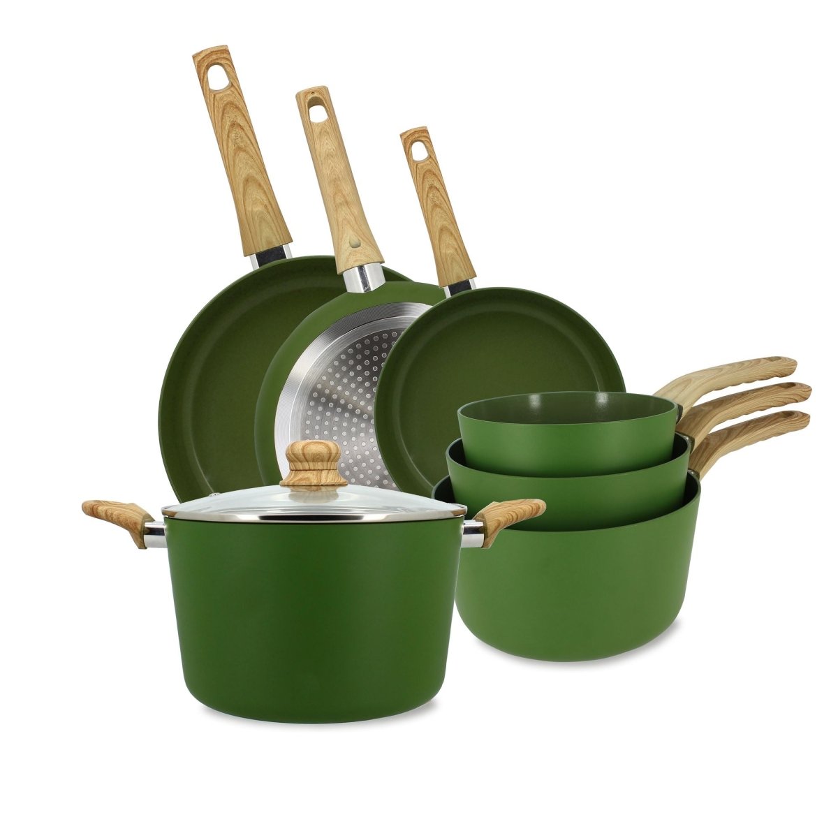 Set de 7 pièces Colorama en vert céladon avec poignées bois, casseroles et poêles empilées sur fond blanc
