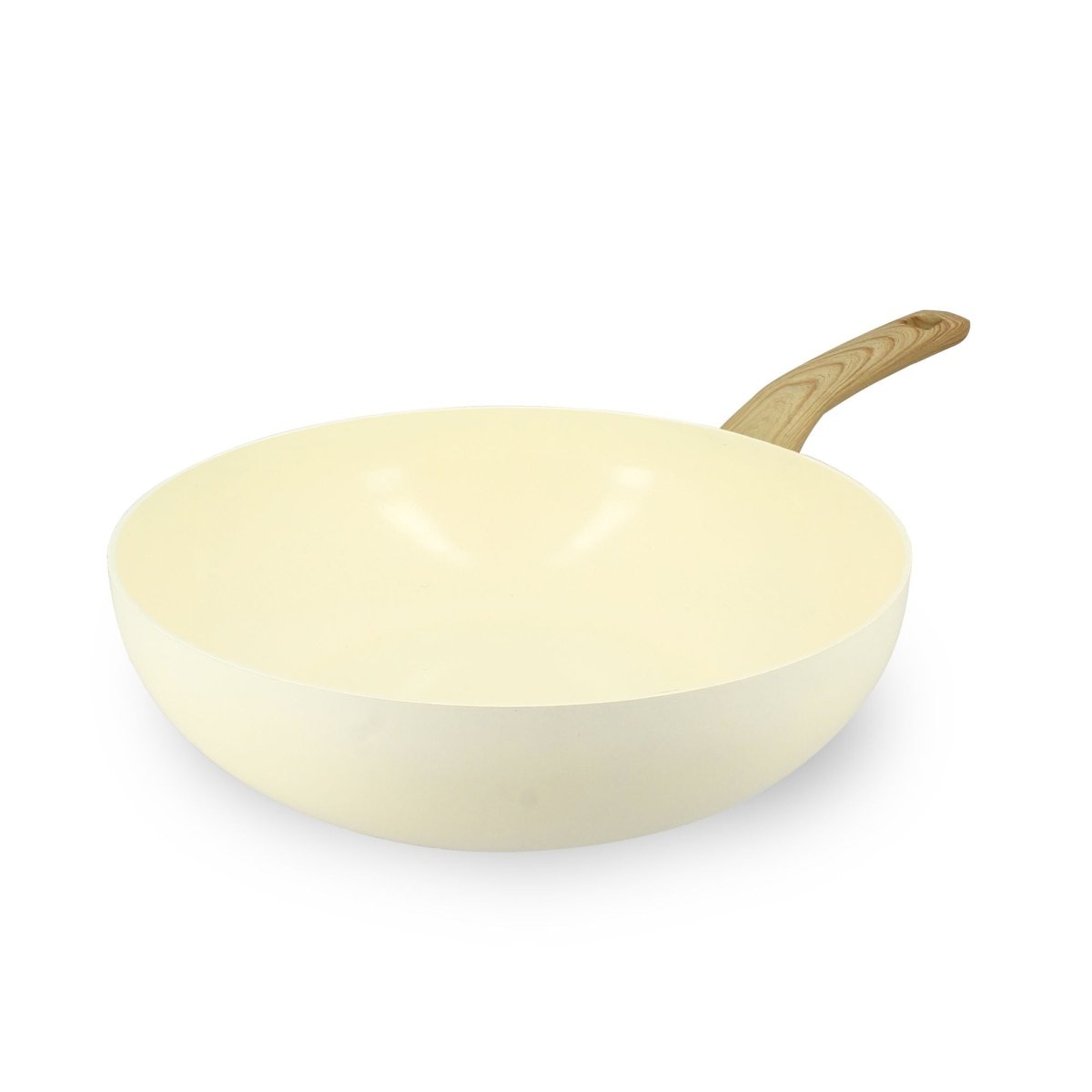 Wok Colorama 28 cm crème avec manche en bois, vue de trois-quarts sur fond blanc
