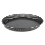 Moule à tarte Amandine 30 cm en acier carbone anthracite à bords cannelés Menastyl, vue de face