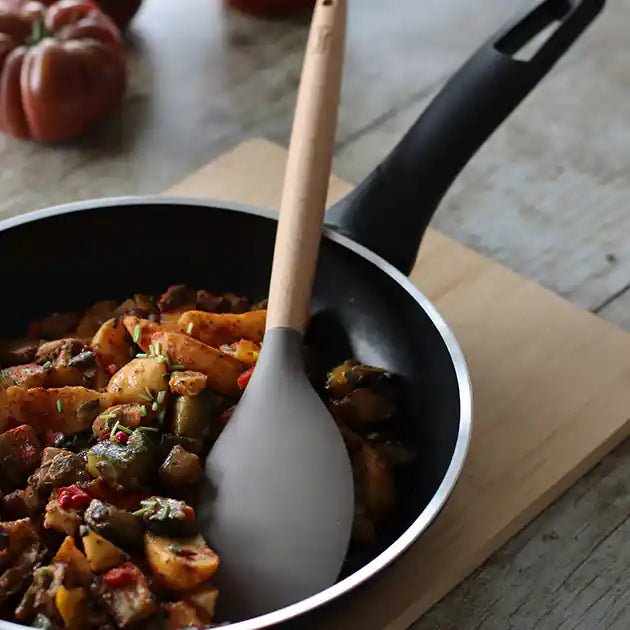 Spatule Eliott en silicone avec manche en bois - Menastyl - Spatule